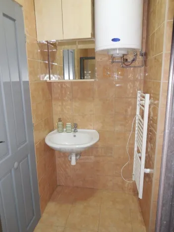 Pronájem bytu 2+kk, Český Krumlov - Plešivec, 5. května, 39 m2