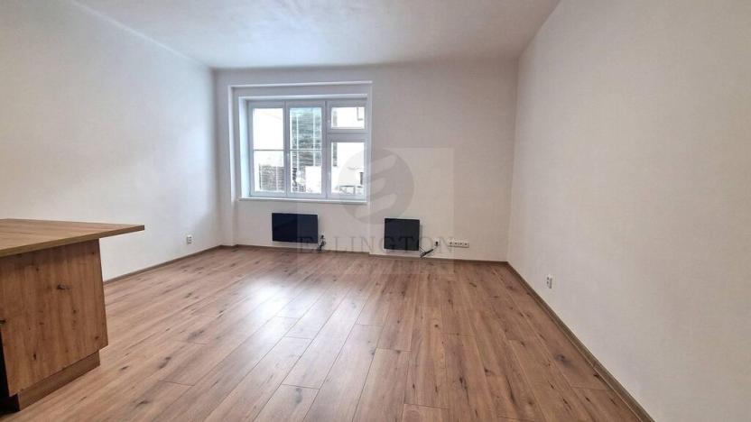 Pronájem bytu 1+kk, Praha - Košíře, Slávy Horníka, 30 m2