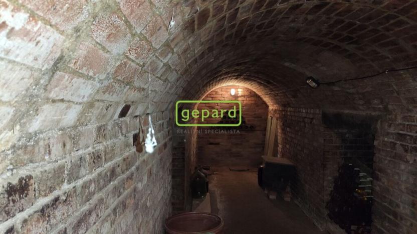 Prodej podílu 1/2 rodinného domu, Ořechov, Ořechovičská, 567 m2