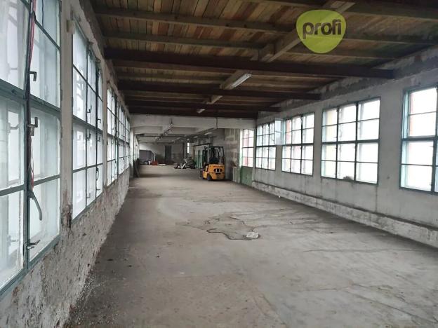 Pronájem skladu, Zlín, Šedesátá, 511 m2