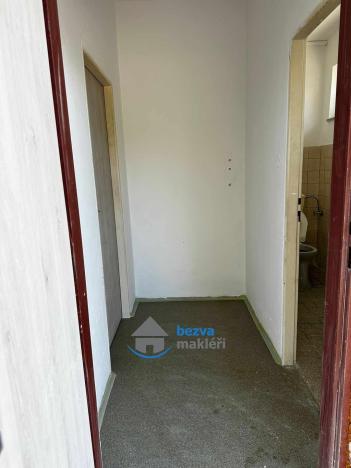 Pronájem skladu, Skuteč, Zvěřinova, 19 m2