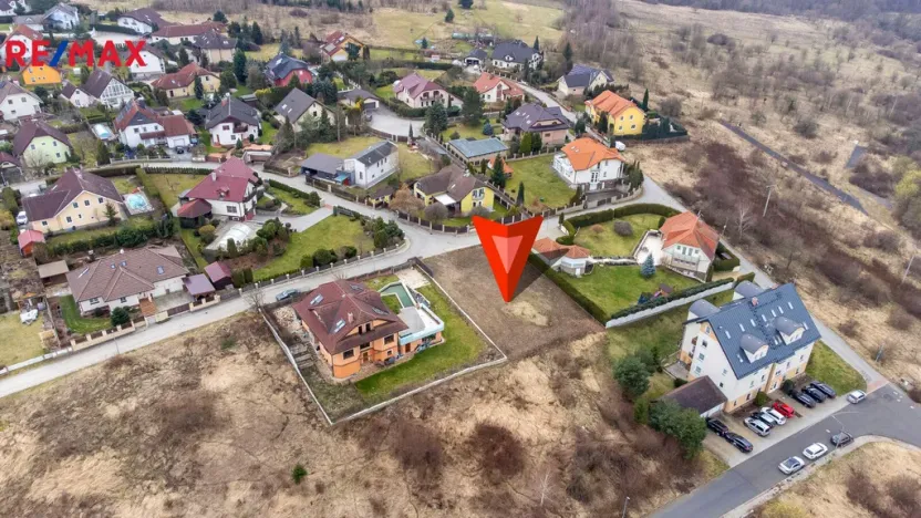 Prodej pozemku pro bydlení, Karlovy Vary, 822 m2