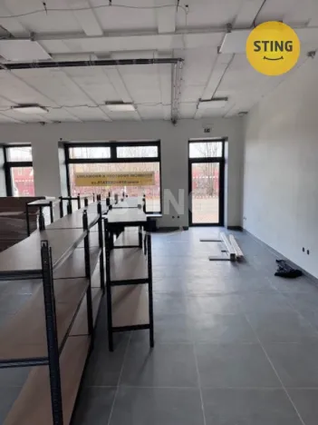 Pronájem kanceláře, Český Těšín, Jablunkovská, 902 m2