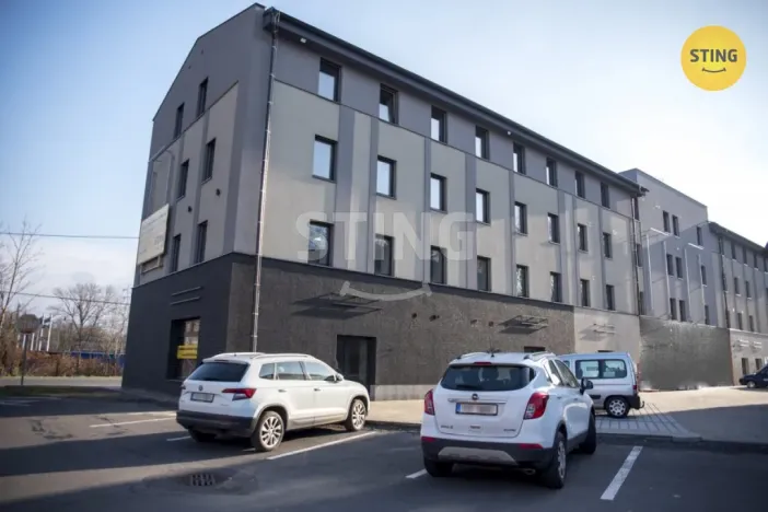 Pronájem obchodního prostoru, Český Těšín, Jablunkovská, 401 m2