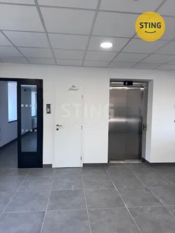 Pronájem obchodního prostoru, Český Těšín, Jablunkovská, 481 m2