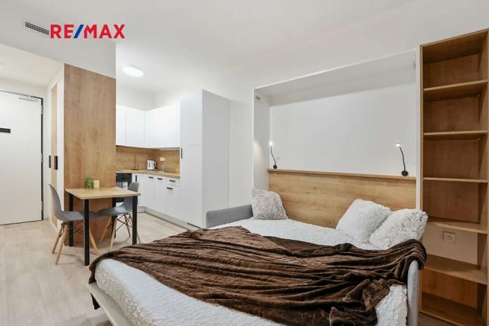 Prodej apartmánu, Praha - Smíchov, Plzeňská, 22 m2