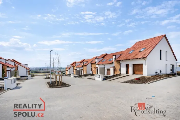 Prodej rodinného domu, Ořech, Východní, 161 m2