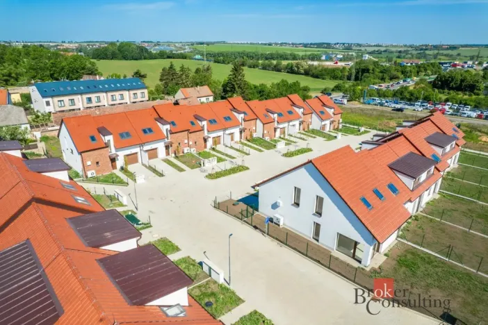 Prodej rodinného domu, Ořech, 159 m2