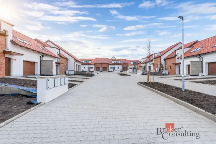Prodej rodinného domu, Ořech, Východní, 170 m2