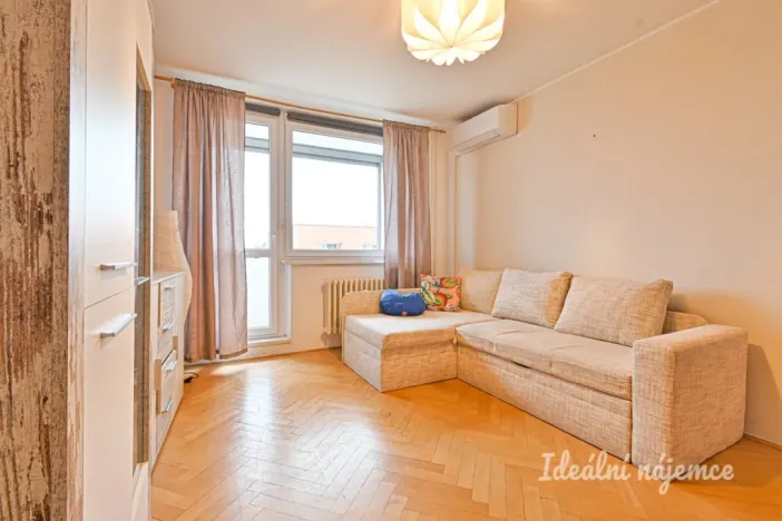 Pronájem bytu 1+1, Brno, Renčova, 45 m2