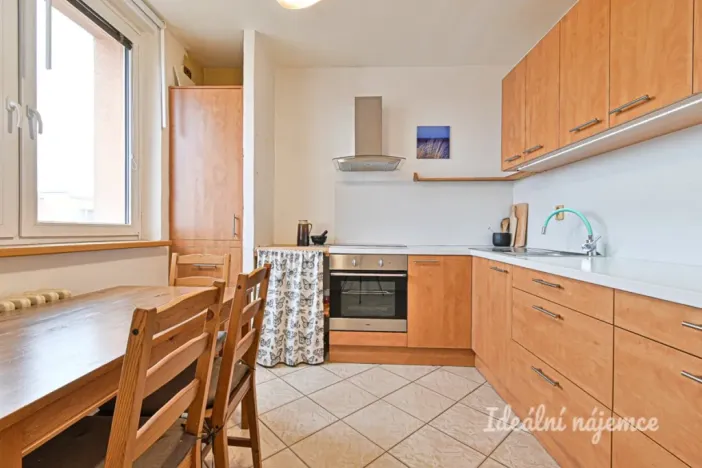 Pronájem bytu 1+1, Brno - Řečkovice, Renčova, 45 m2