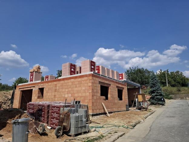 Prodej bytu 3+kk, Holubice, 72 m2