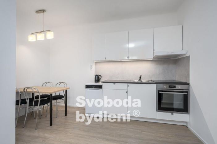 Pronájem bytu 2+kk, Praha - Řepy, Karlovarská, 39 m2