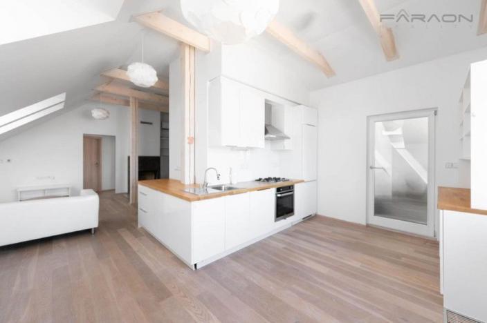 Prodej obchodního prostoru, Neratovice, Vojtěšská, 898 m2