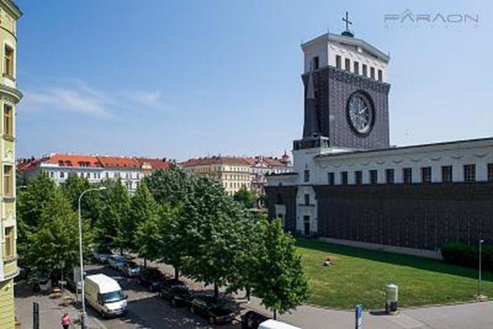 Pronájem bytu 4+1, Praha - Vinohrady, náměstí Jiřího z Poděbrad, 142 m2