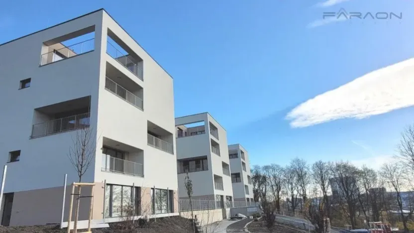 Prodej bytu 3+kk, Praha - Vysočany, Pod Krocínkou, 119 m2