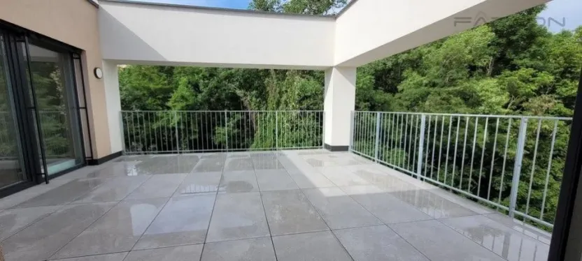 Prodej bytu 3+kk, Praha - Vysočany, Pod Krocínkou, 119 m2