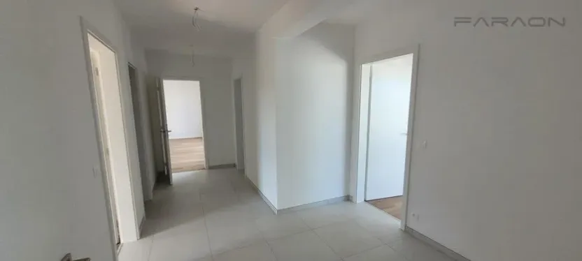 Prodej bytu 3+kk, Praha - Vysočany, Pod Krocínkou, 119 m2