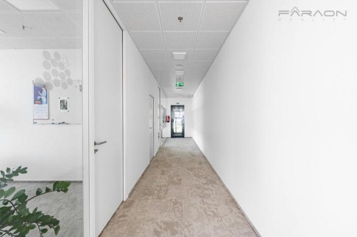 Pronájem kanceláře, Praha - Stodůlky, Bucharova, 256 m2