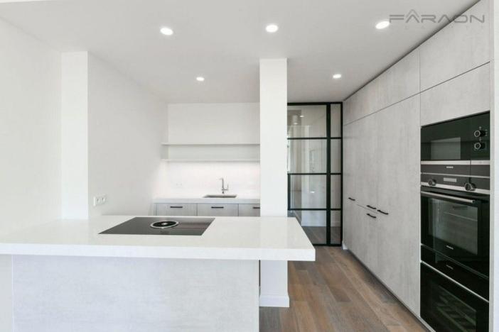 Pronájem bytu 3+kk, Praha - Vinohrady, náměstí Jiřího z Poděbrad, 93 m2