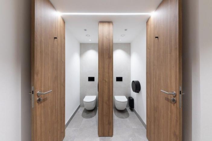 Pronájem kanceláře, Praha - Karlín, Pobřežní, 1059 m2