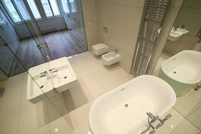 Pronájem bytu 3+kk, Praha - Vinohrady, Laubova, 117 m2