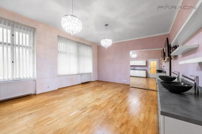 Prodej kanceláře, Praha - Nové Město, Růžová, 136 m2