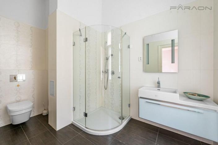 Prodej kanceláře, Praha - Nové Město, Růžová, 136 m2