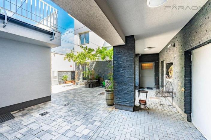 Prodej činžovního domu, Neratovice, Vojtěšská, 898 m2