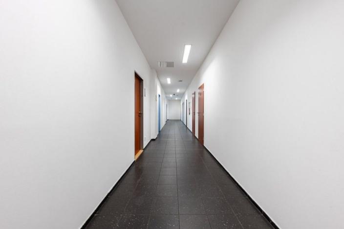 Pronájem kanceláře, Praha - Hostivař, Průmyslová, 351 m2