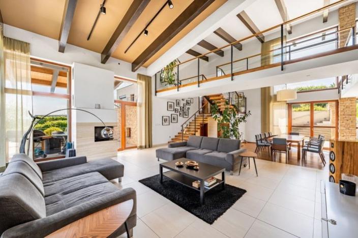 Prodej vily, Praha - Velká Chuchle, U bažantnice, 674 m2