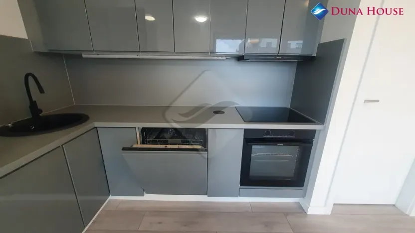 Prodej bytu 2+kk, Praha - Dolní Měcholupy, Kardausova, 93 m2