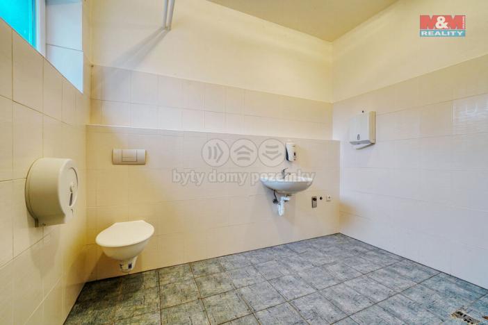 Pronájem kanceláře, Rokycany - Nové Město, Pivovarská, 1096 m2