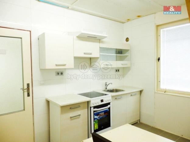 Prodej obchodního prostoru, Zruč nad Sázavou, Poštovní, 117 m2