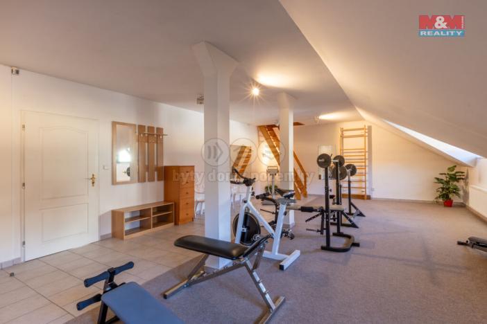 Prodej obchodního prostoru, Postoloprty, Marxovo náměstí, 440 m2