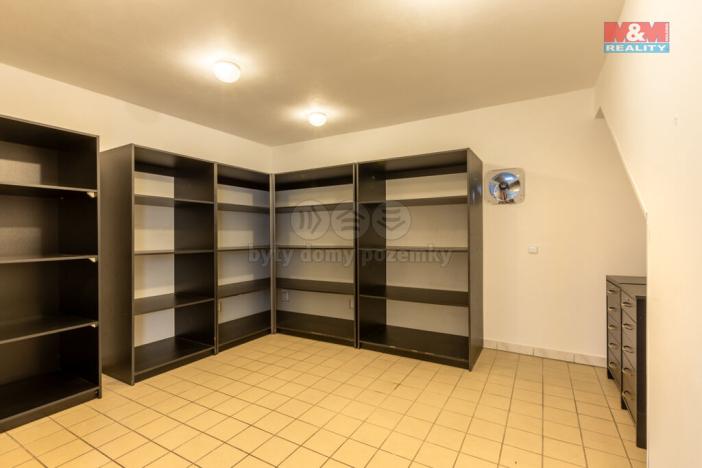 Prodej obchodního prostoru, Postoloprty, Marxovo náměstí, 440 m2