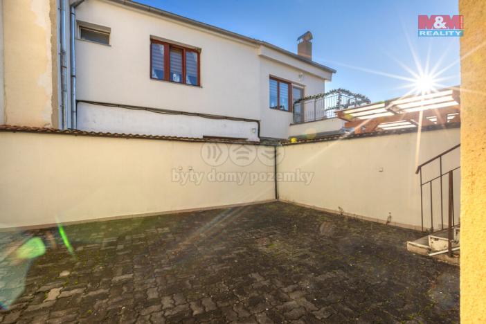 Prodej obchodního prostoru, Postoloprty, Marxovo náměstí, 440 m2