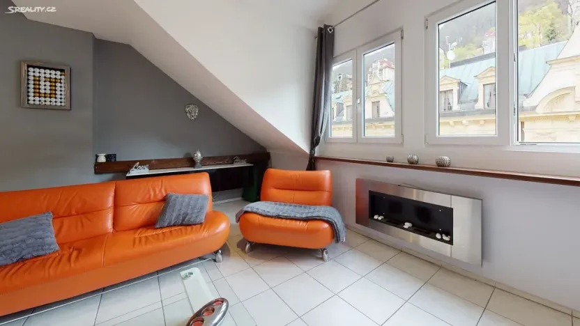 Prodej činžovního domu, Karlovy Vary, Lázeňská, 312 m2