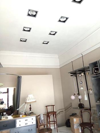 Prodej obchodního prostoru, Karlovy Vary, Mariánskolázeňská, 41 m2