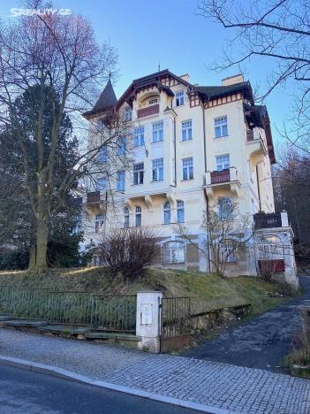 Prodej bytu 3+1, Karlovy Vary, Krále Jiřího, 89 m2