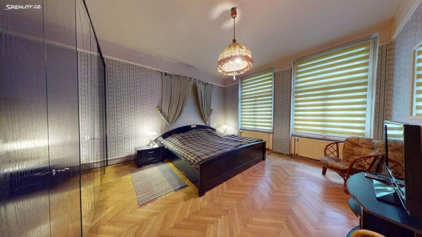 Prodej bytu 3+1, Karlovy Vary, Krále Jiřího, 89 m2