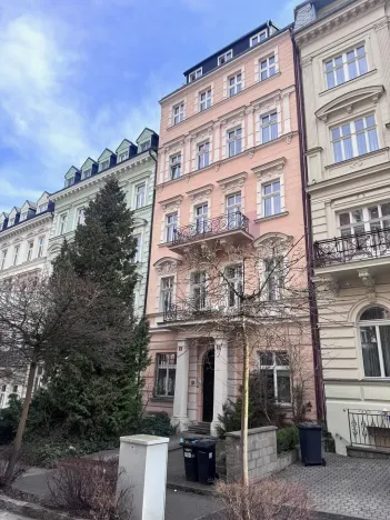 Prodej bytu 4+kk, Karlovy Vary, Sadová, 94 m2