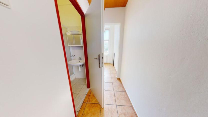 Prodej bytu 1+1, Karlovy Vary, I. P. Pavlova, 50 m2