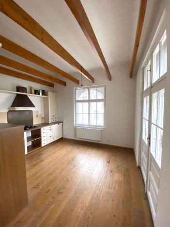 Prodej bytu 4+1, Karlovy Vary, Krále Jiřího, 134 m2