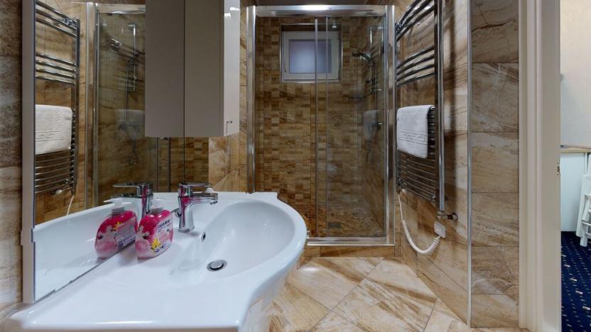 Prodej rodinného domu, Karlovy Vary, Zámecký vrch, 400 m2