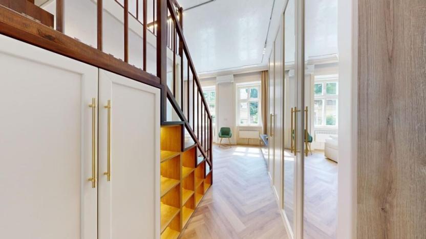 Prodej bytu 1+1, Karlovy Vary, Vřídelní, 42 m2