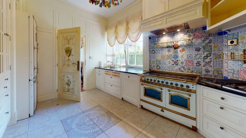 Prodej rodinného domu, Karlovy Vary - Stará Role, 760 m2