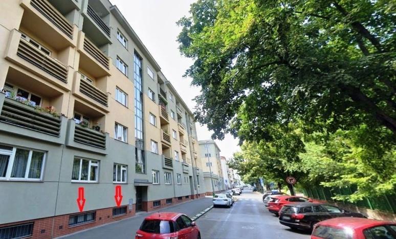 Prodej komerční nemovitosti, Praha - Vršovice, Bajkalská, 35 m2