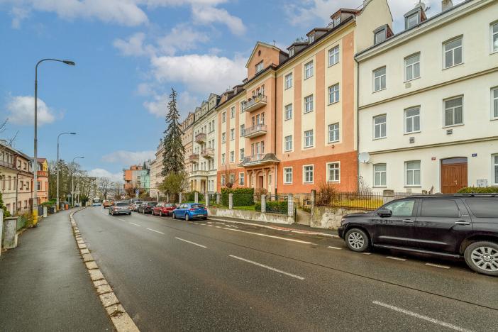 Prodej bytu 1+1, Karlovy Vary, Na Vyhlídce, 54 m2