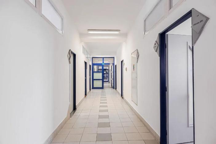 Pronájem kanceláře, Pardubice, Fáblovka, 216 m2